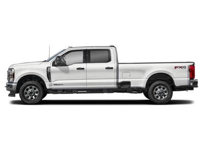 2027 Ford Super Duty F-350 SRW XLT