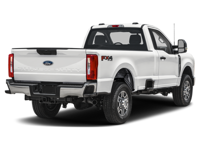 2027 Ford Super Duty F-350 SRW XLT