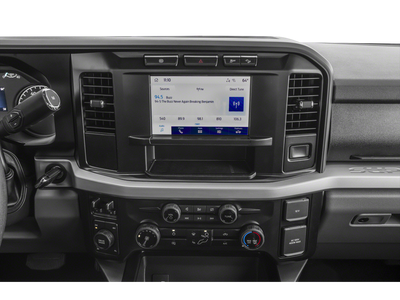 2027 Ford Super Duty F-350 SRW XLT