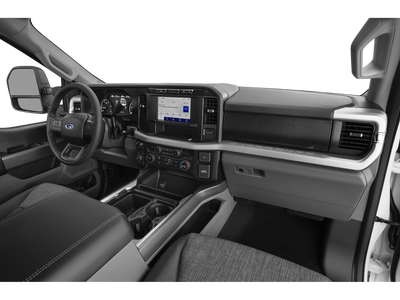 2027 Ford Super Duty F-350 SRW XLT