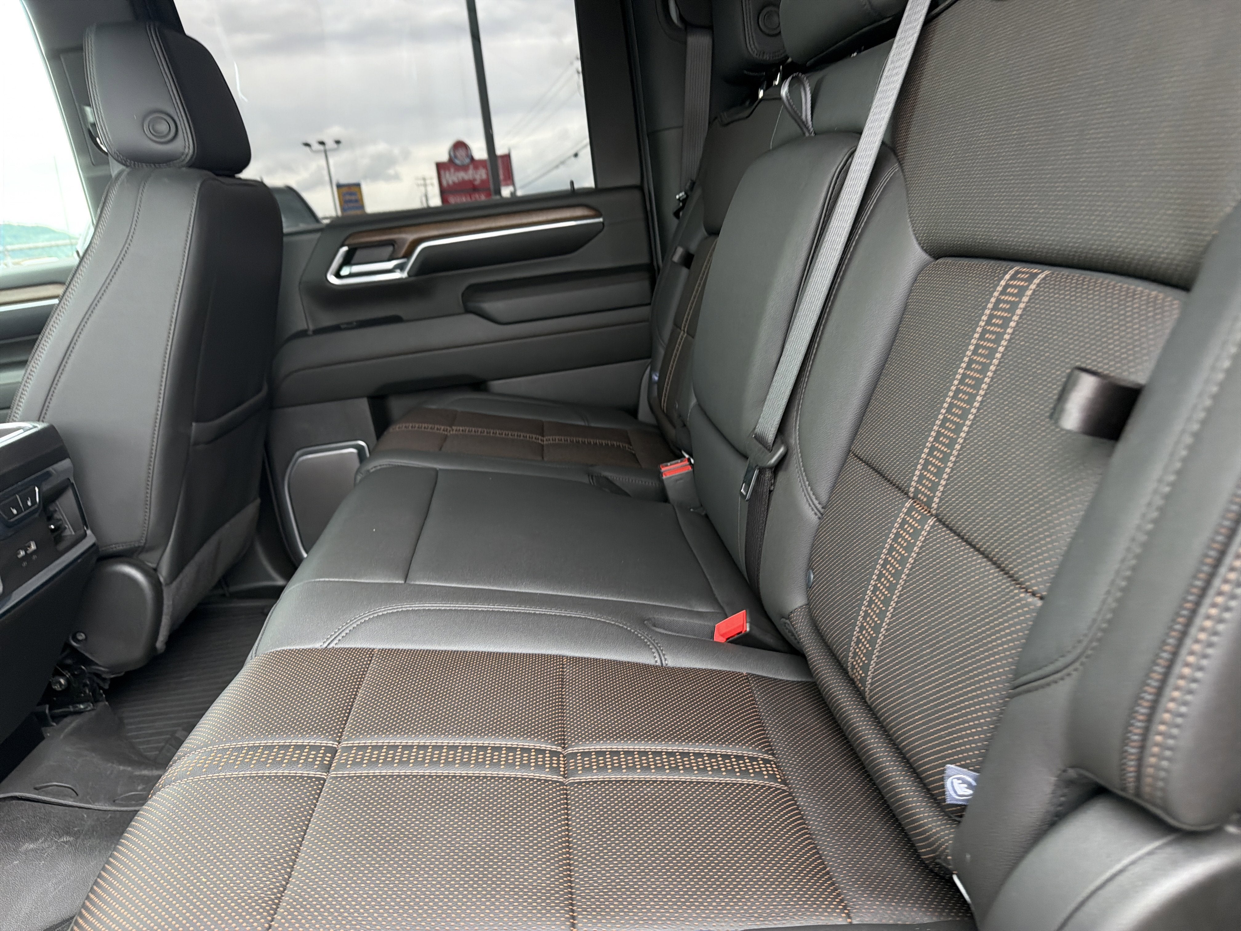 2024 Chevrolet Silverado 3500 HD High Country