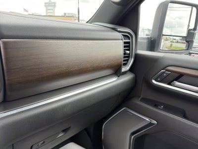 2024 Chevrolet Silverado 3500 HD High Country