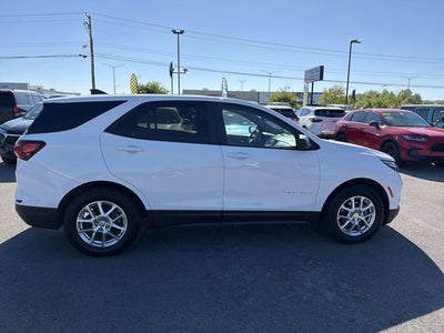 2022 Chevrolet Equinox LS