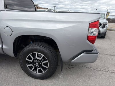 2017 Toyota Tundra 4WD SR5