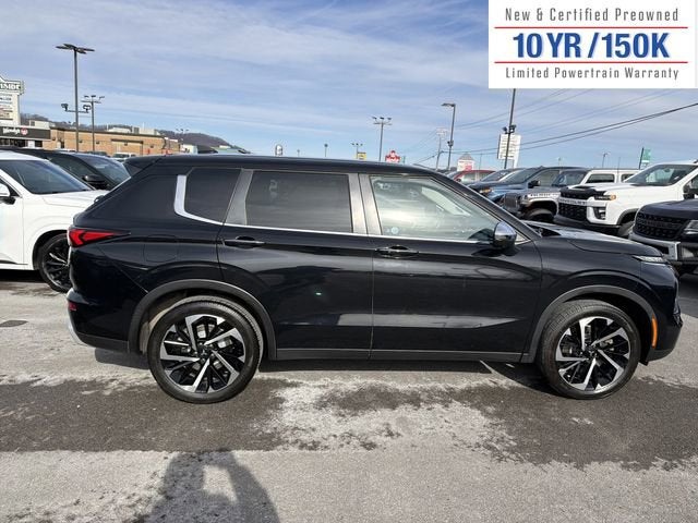 2022 Mitsubishi Outlander SE