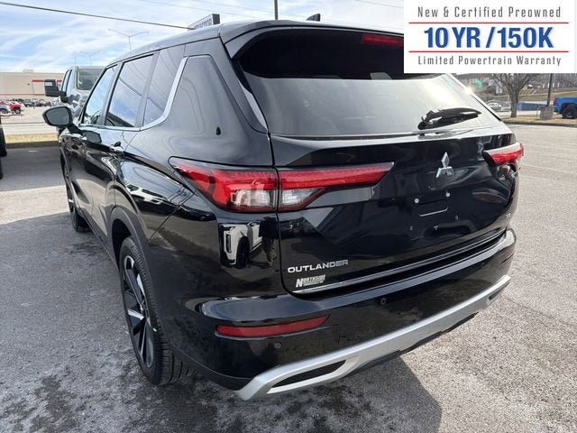 2022 Mitsubishi Outlander SE