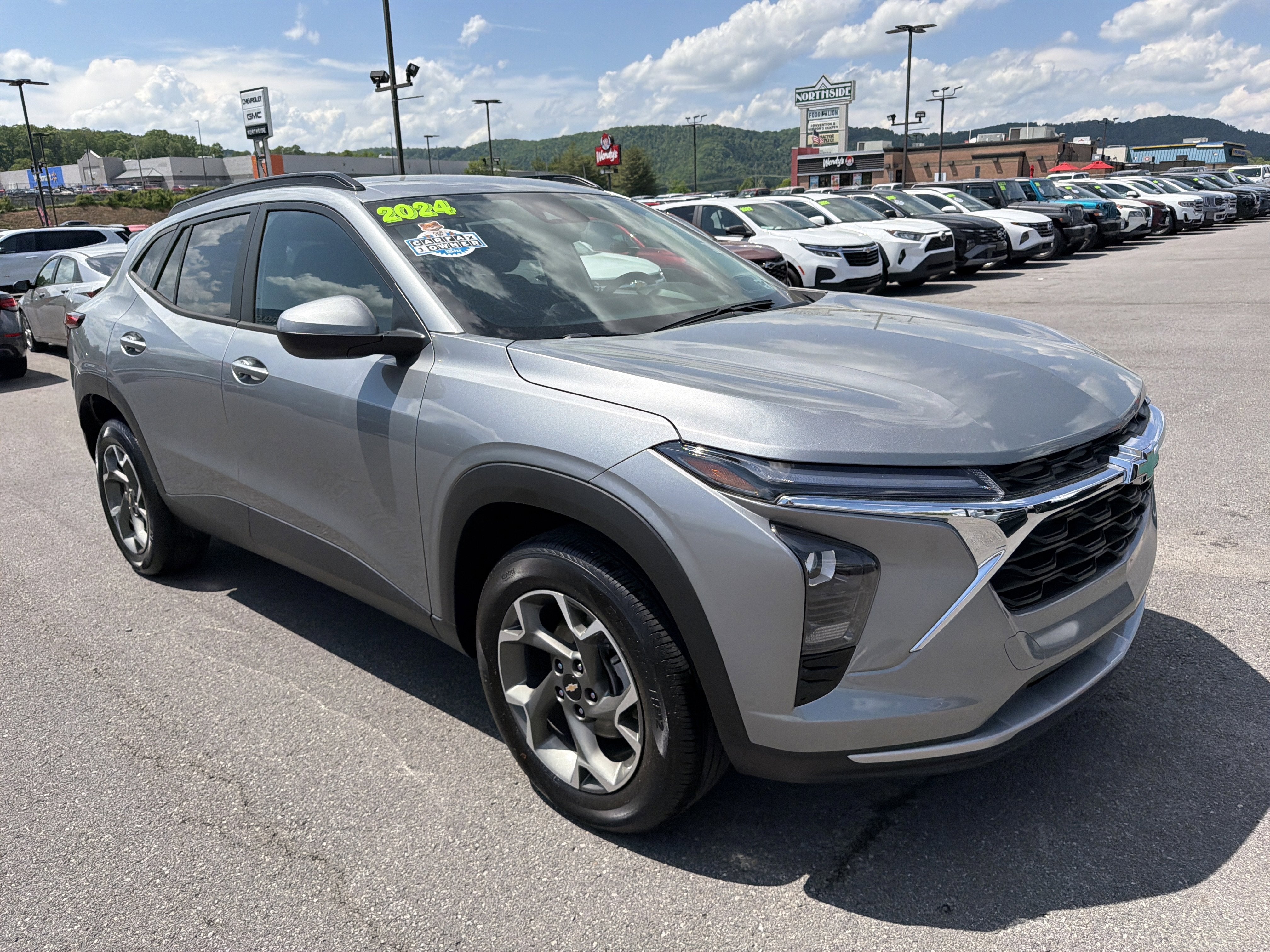 2024 Chevrolet Trax LT