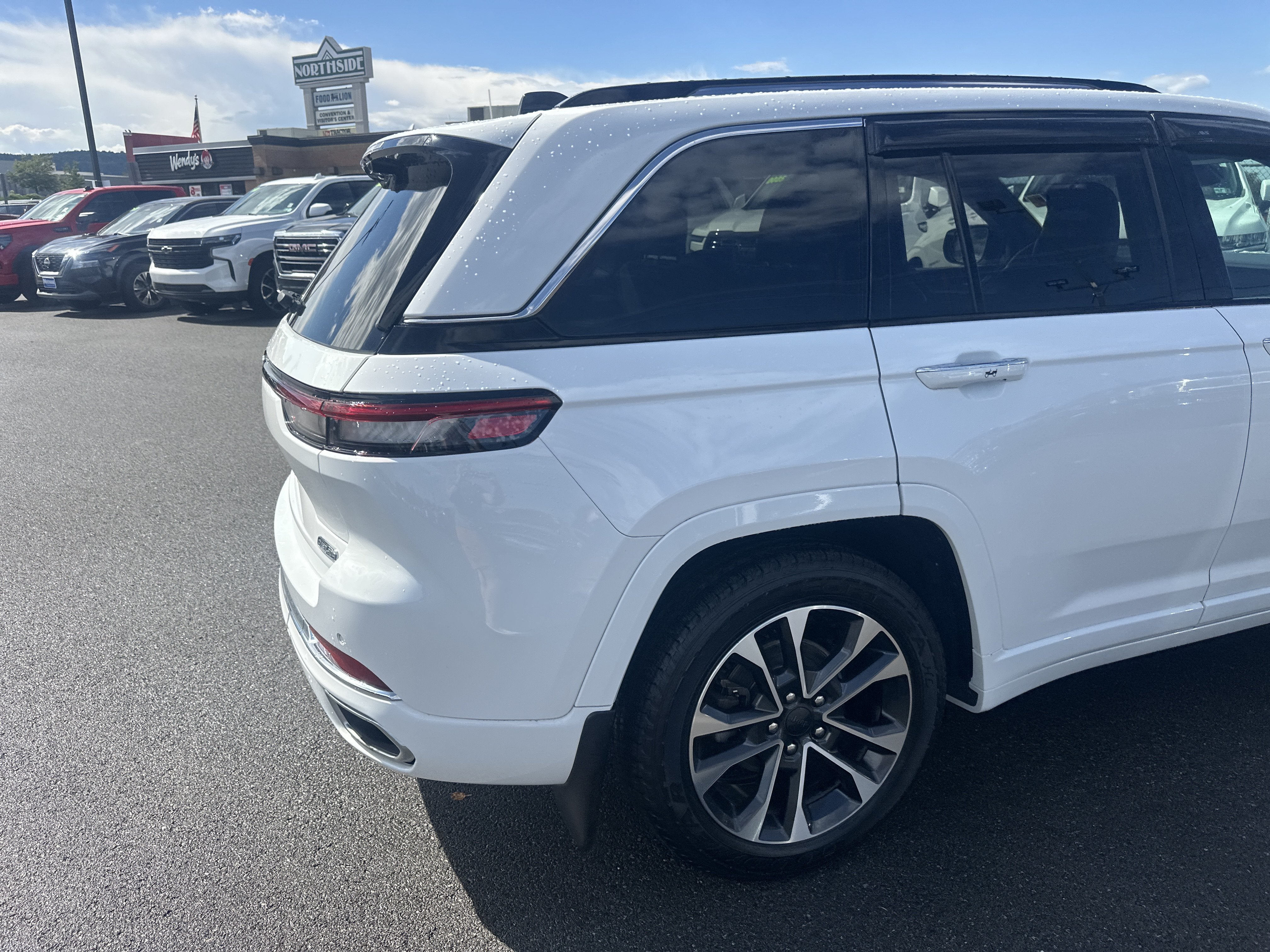 2023 Jeep Grand Cherokee Overland