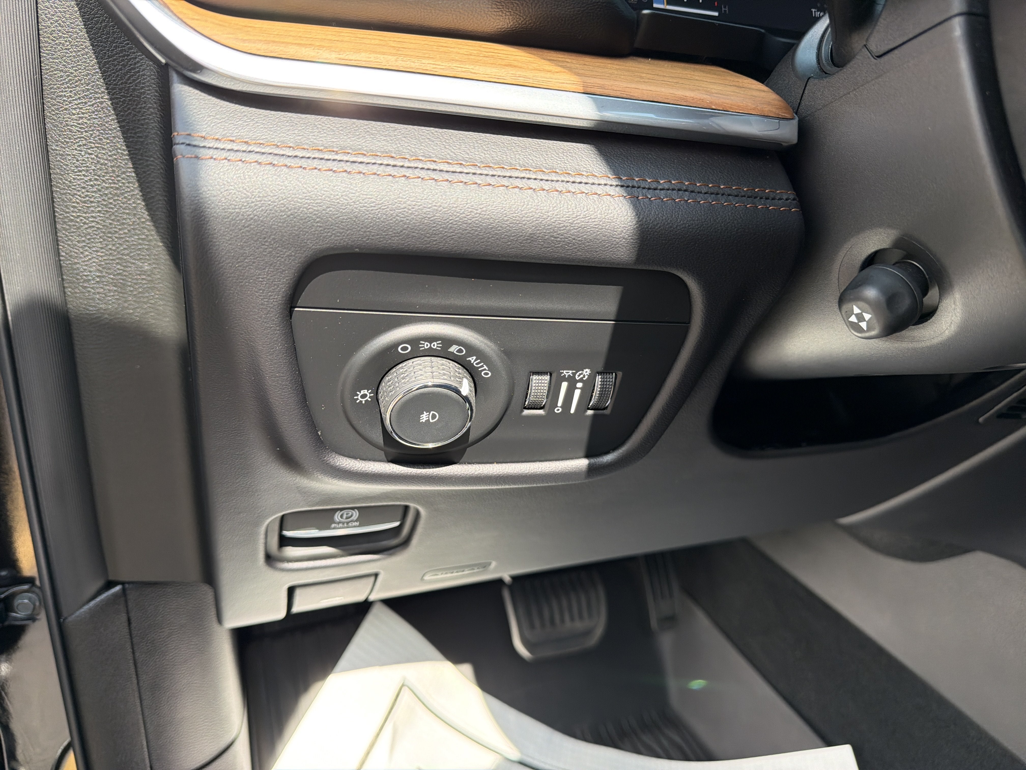 2025 Jeep Grand Cherokee L Summit Reserve