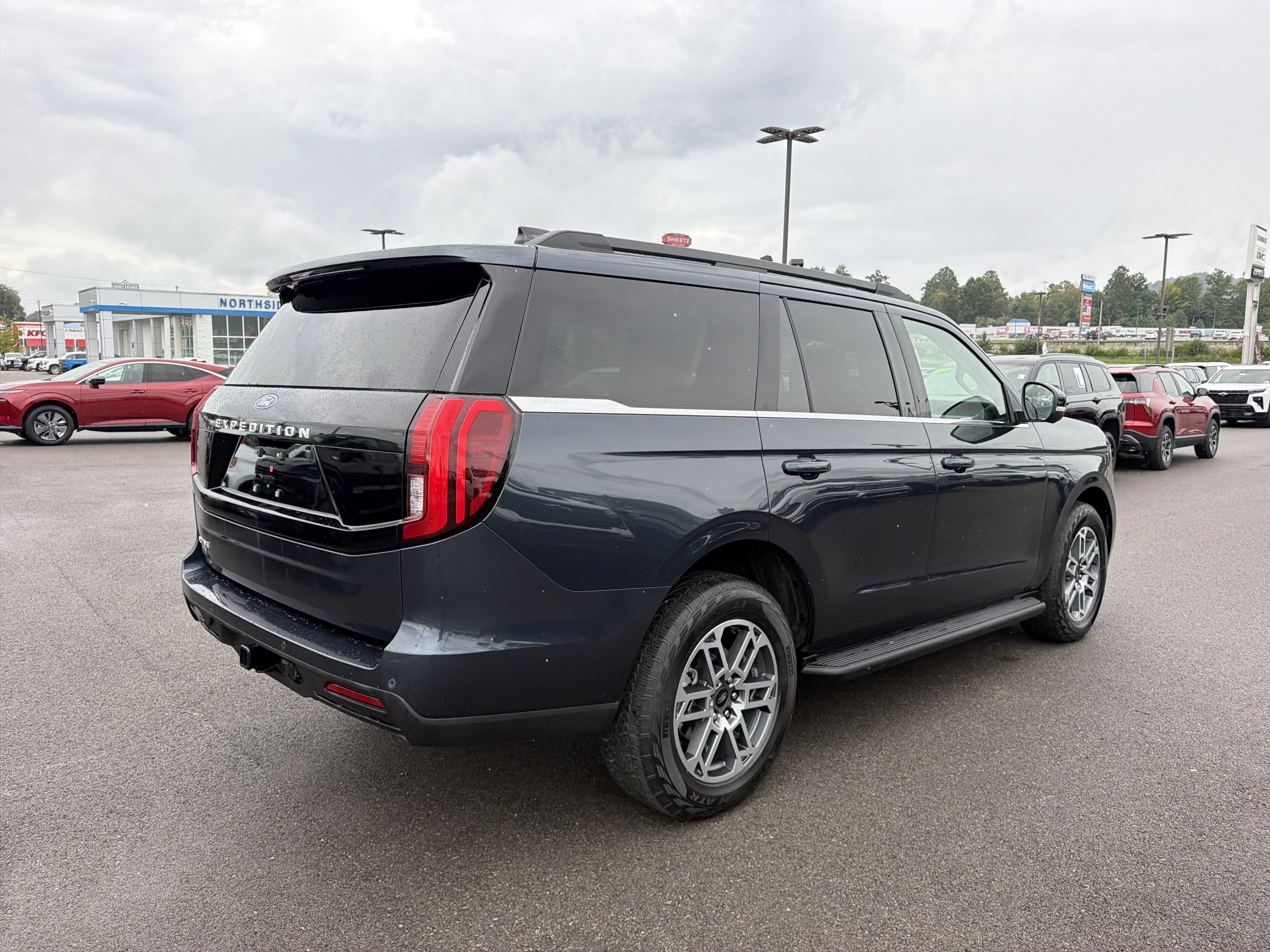 2026 Ford Expedition Active