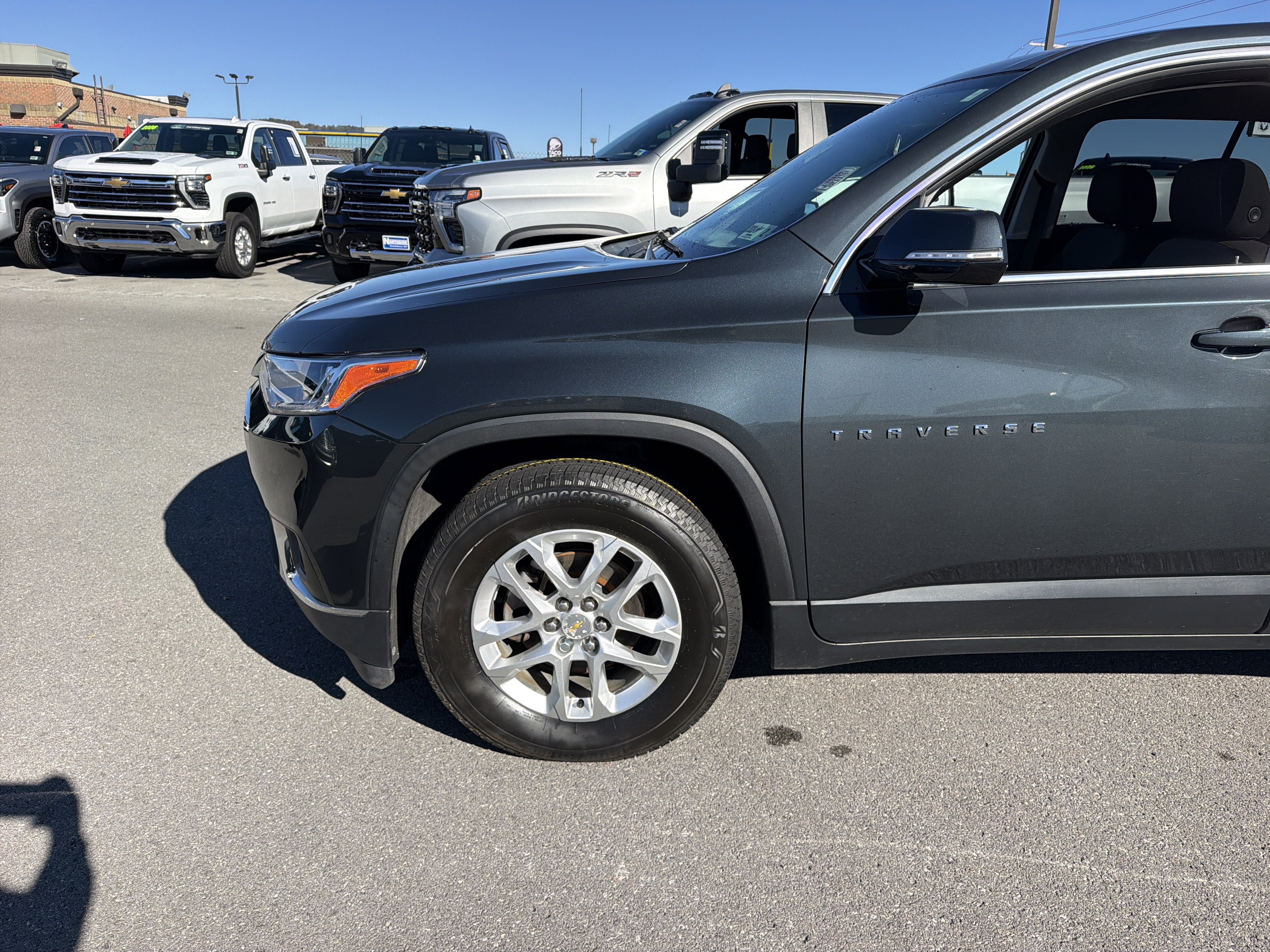 2019 Chevrolet Traverse LT Cloth