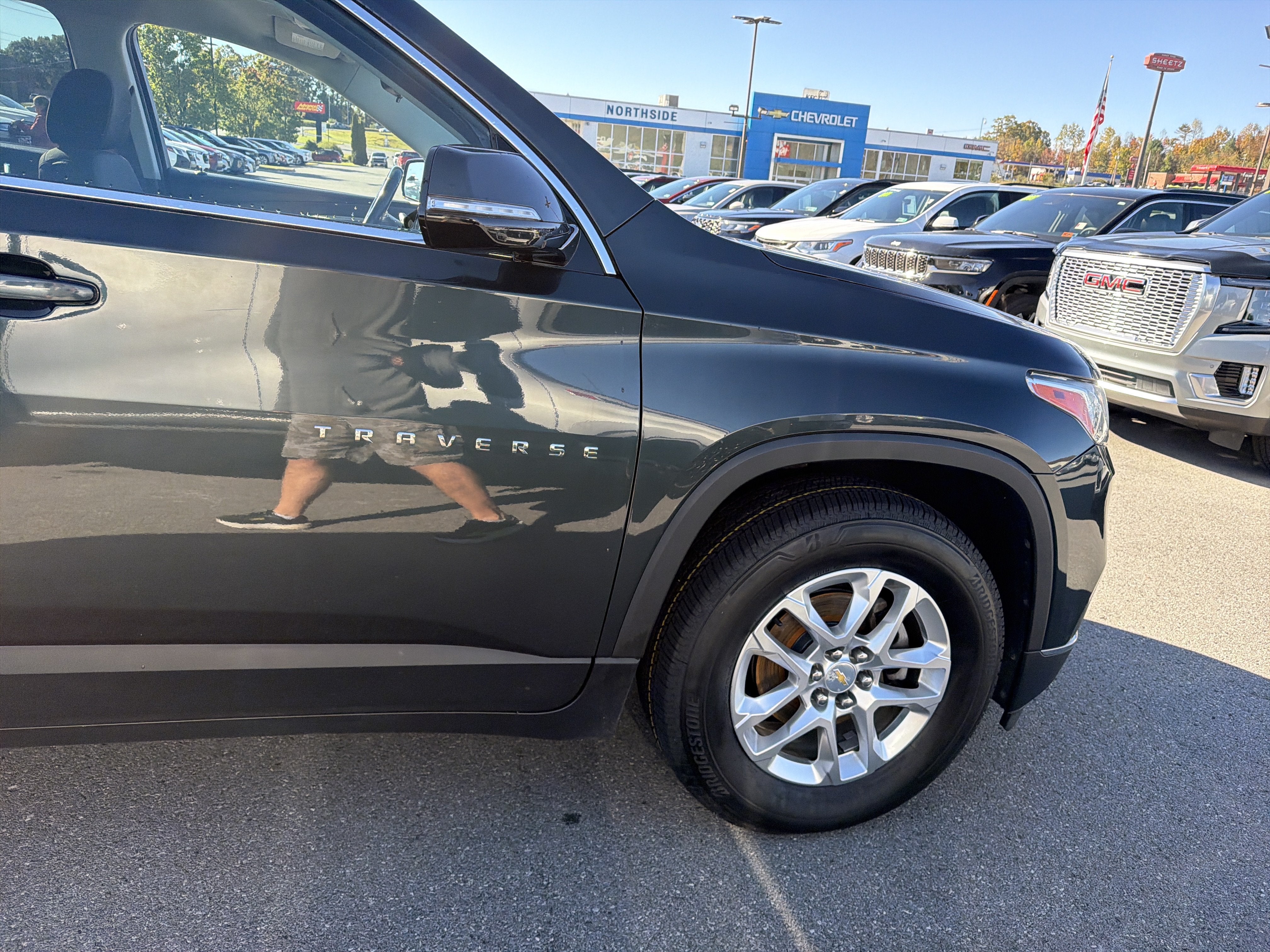 2019 Chevrolet Traverse LT Cloth