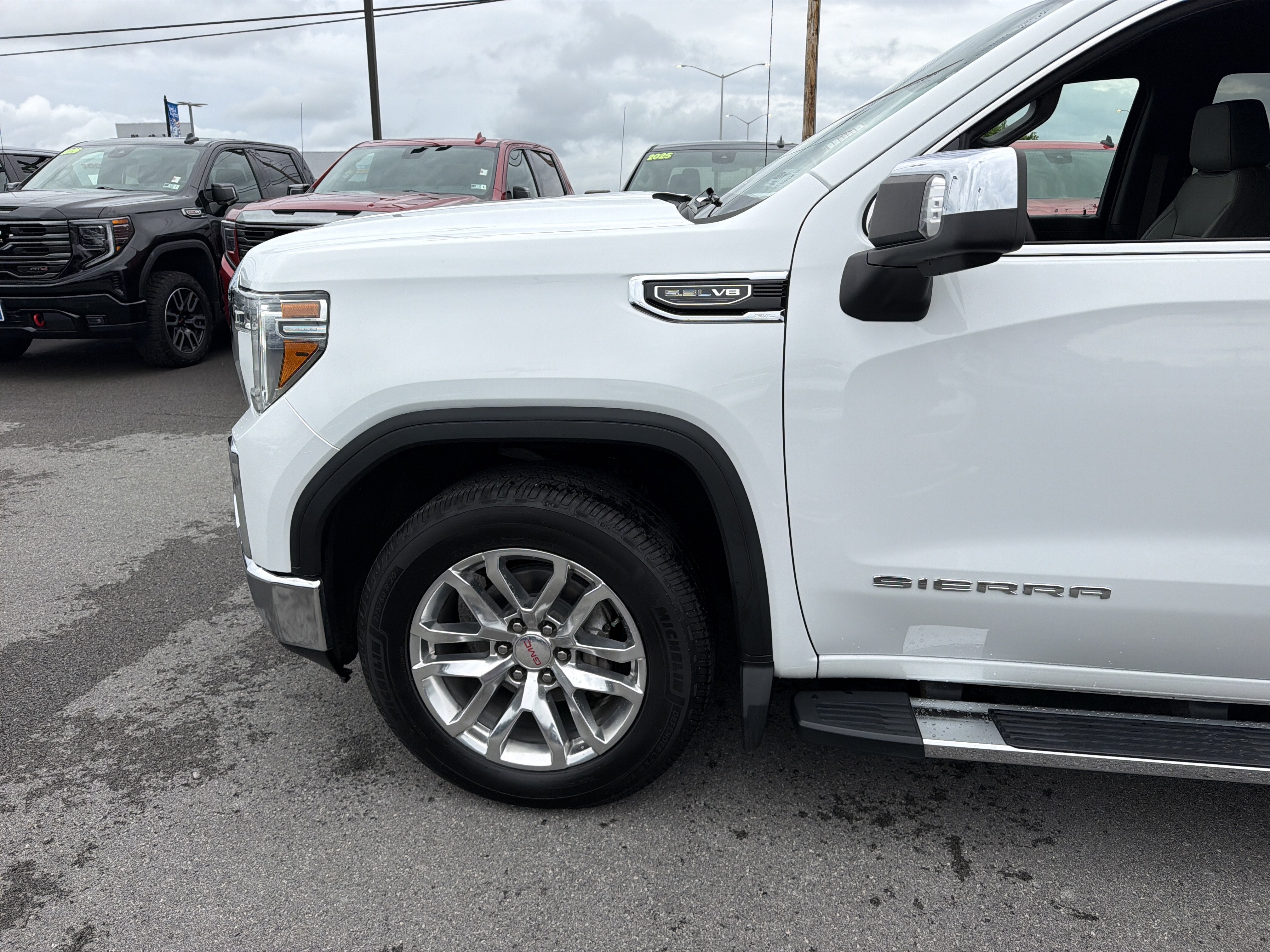 2021 GMC Sierra 1500 SLT