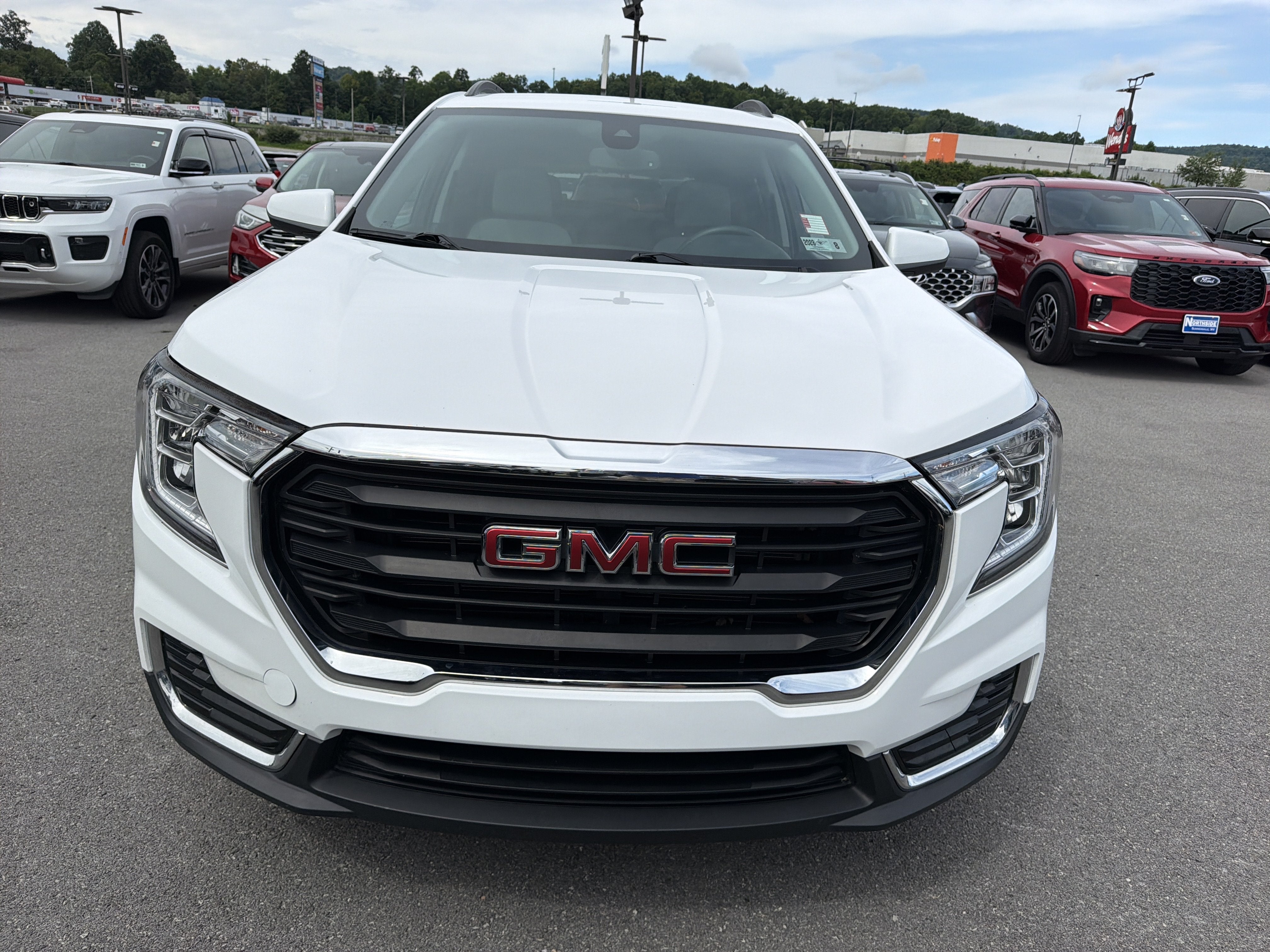2024 GMC Terrain SLE