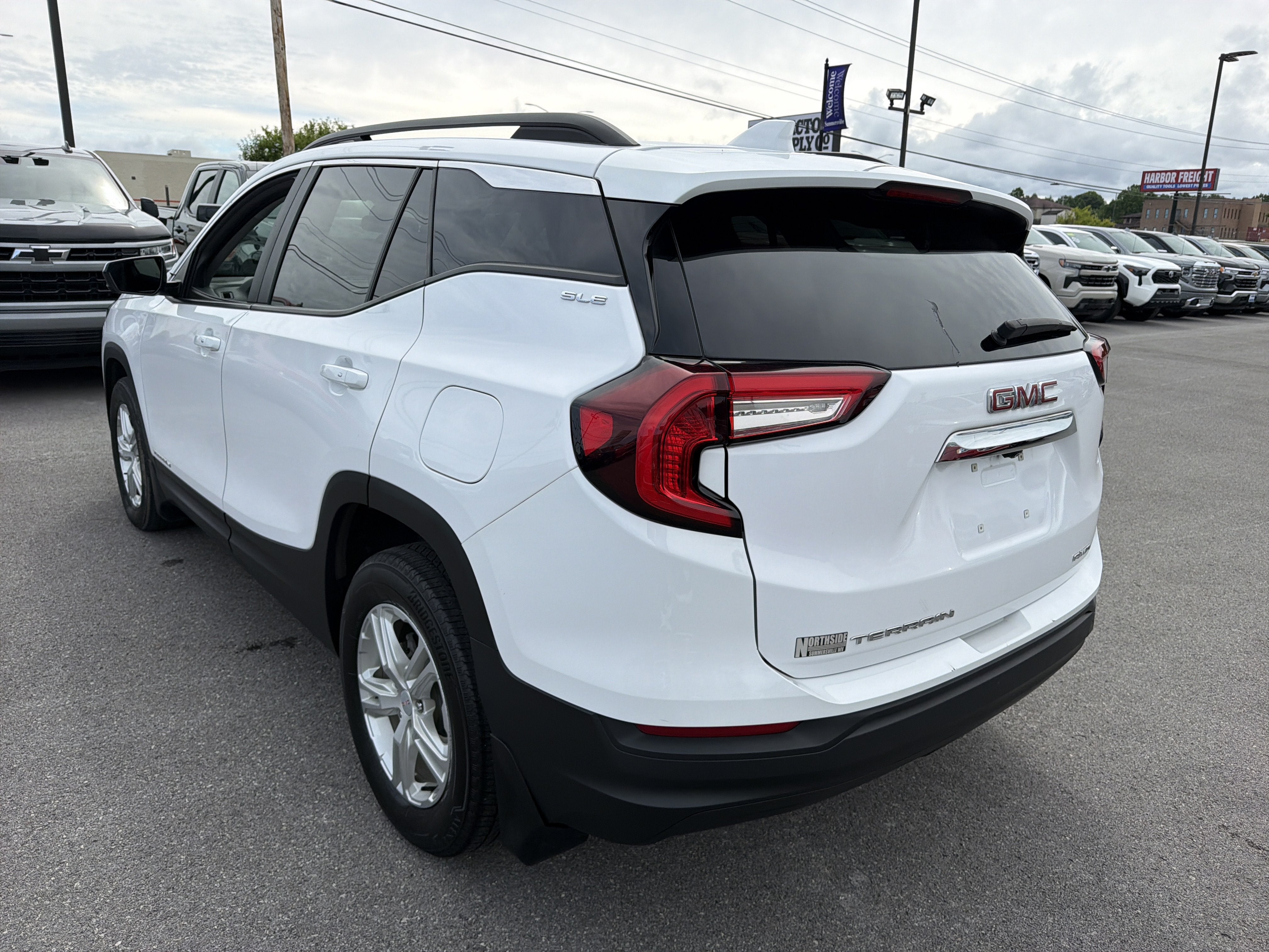 2024 GMC Terrain SLE