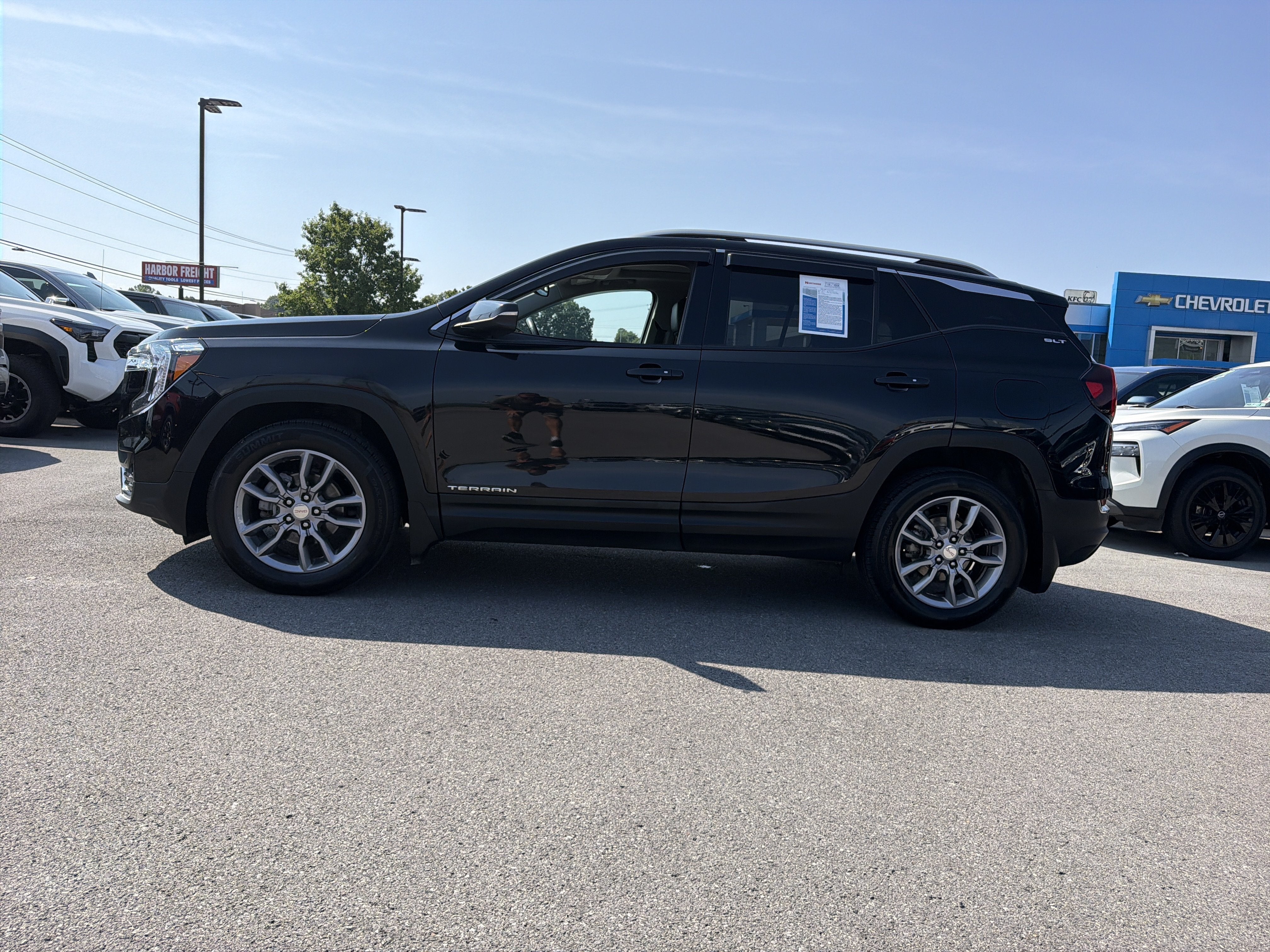 2022 GMC Terrain SLT
