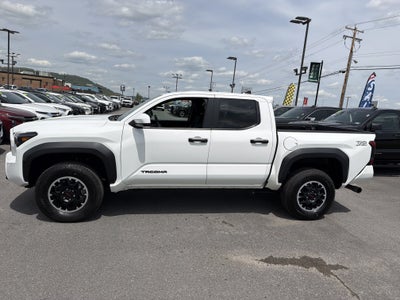 2025 Toyota Tacoma 4WD SR