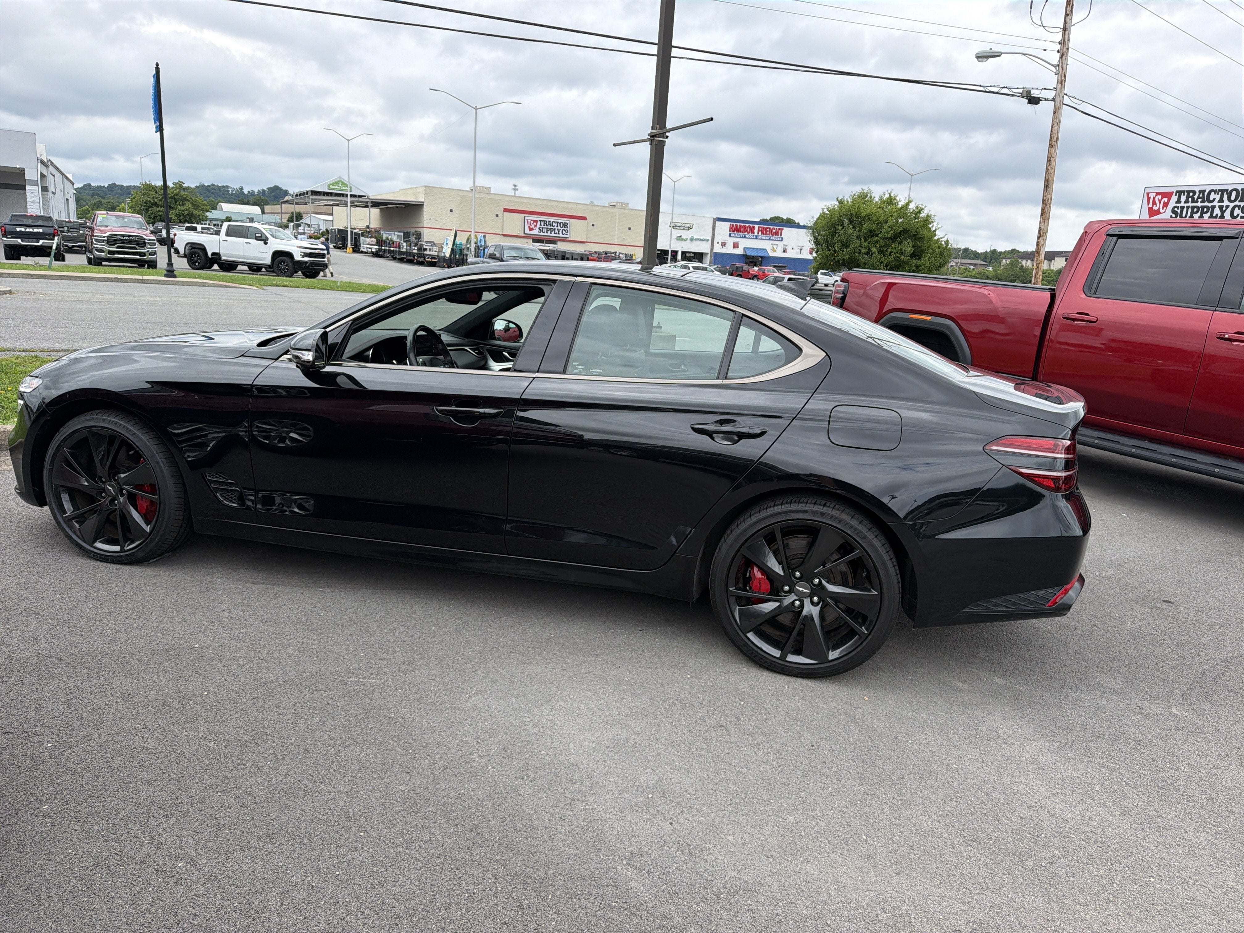 2023 Genesis G70 3.3T