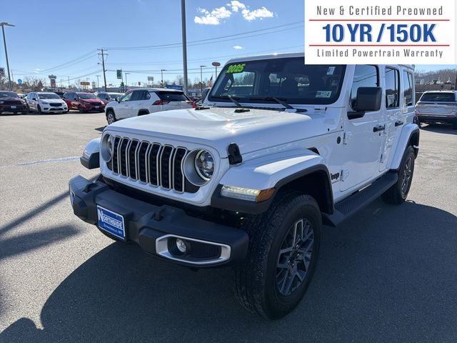 2025 Jeep Wrangler Sahara