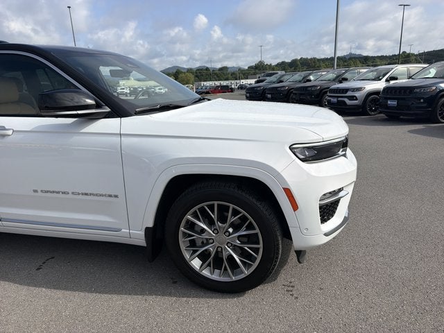 2025 Jeep Grand Cherokee Summit
