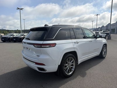 2025 Jeep Grand Cherokee Summit