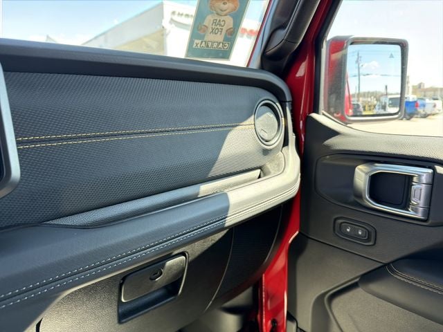 2025 Jeep Wrangler Rubicon 392