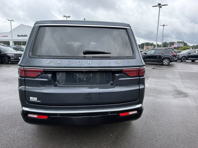 2023 Jeep Wagoneer Base