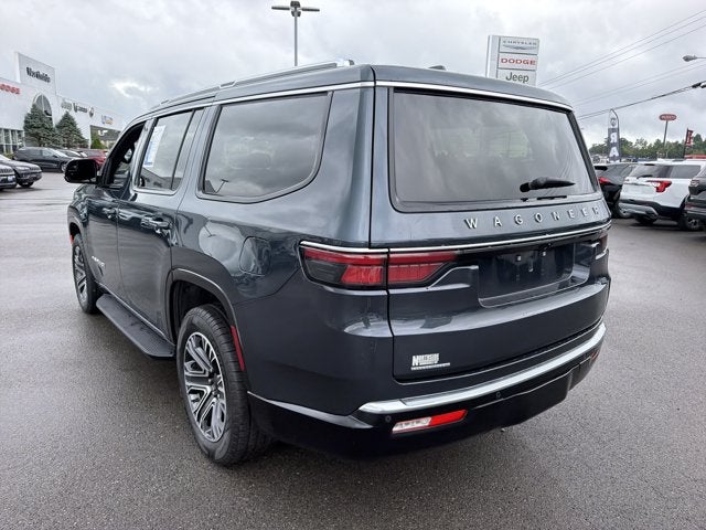 2023 Jeep Wagoneer Base