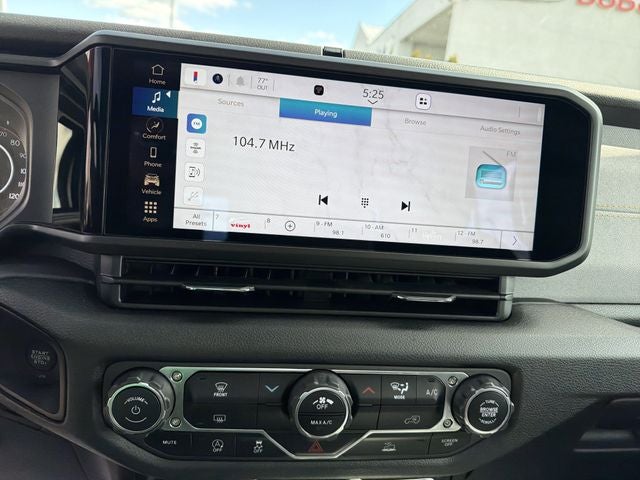 2024 Jeep Gladiator Sport