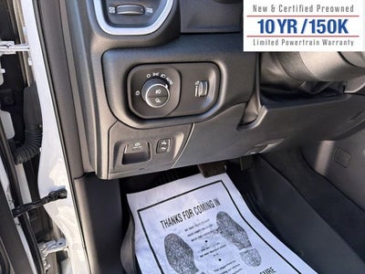 2022 RAM 1500 Big Horn Crew Cab 4x4 5'7' Box