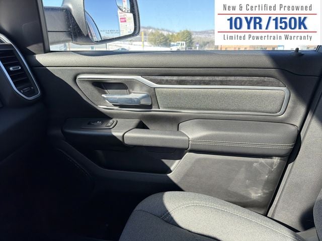 2022 RAM 1500 Big Horn Crew Cab 4x4 5'7' Box