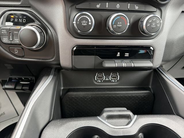 2024 RAM 1500 Big Horn/Lone Star