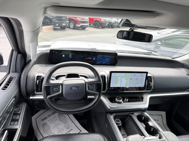 2025 Ford Expedition Platinum