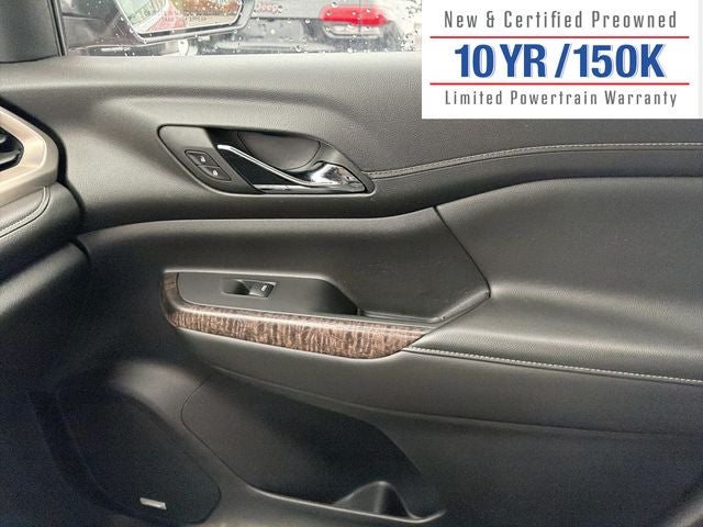 2023 GMC Acadia AWD Denali