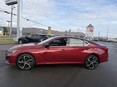 2025 Nissan Altima 2.5 SR