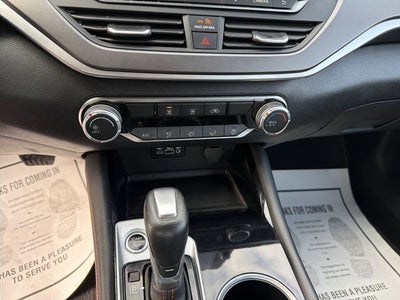 2025 Nissan Altima 2.5 SR