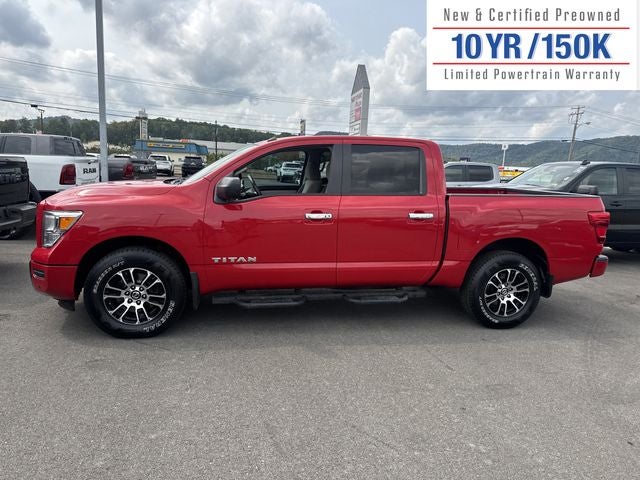 2021 Nissan Titan Crew Cab SV 4x4