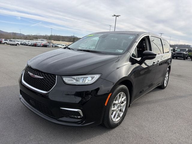 2024 Chrysler Pacifica