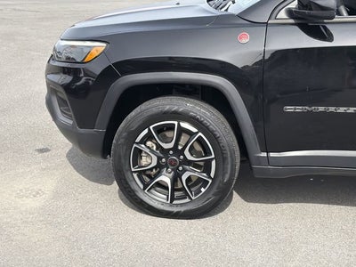 2025 Jeep Compass Trailhawk