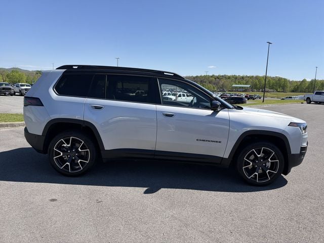 2026 Jeep Cherokee Overland