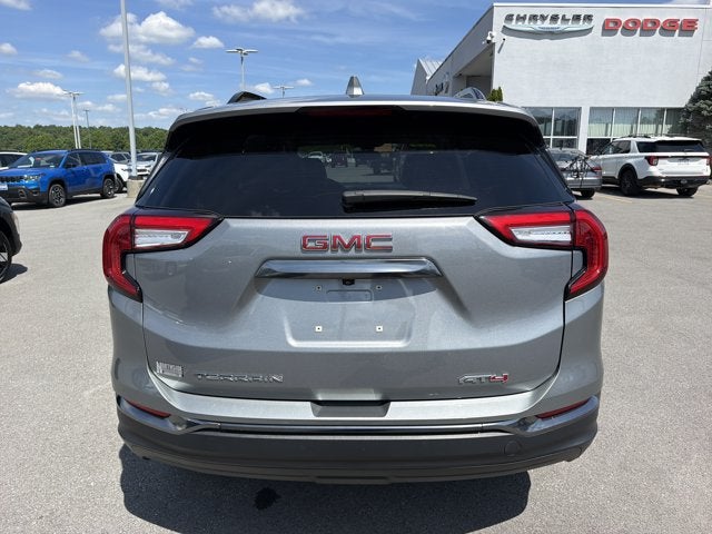 2023 GMC Terrain AT4