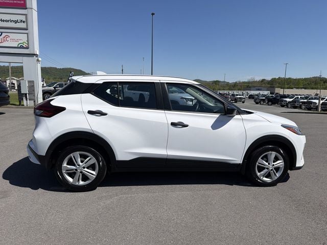 2023 Nissan Kicks S