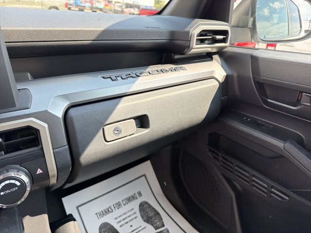2025 Toyota Tacoma 4WD SR5