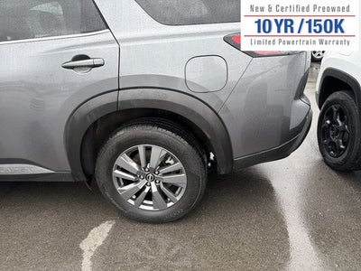 2025 Nissan Pathfinder SV 4WD