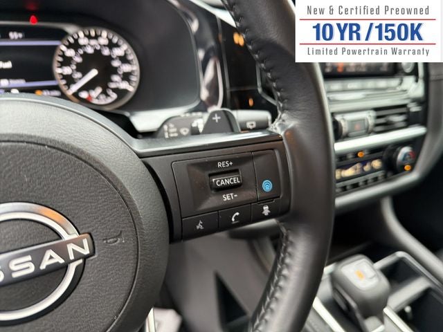 2025 Nissan Pathfinder SV 4WD