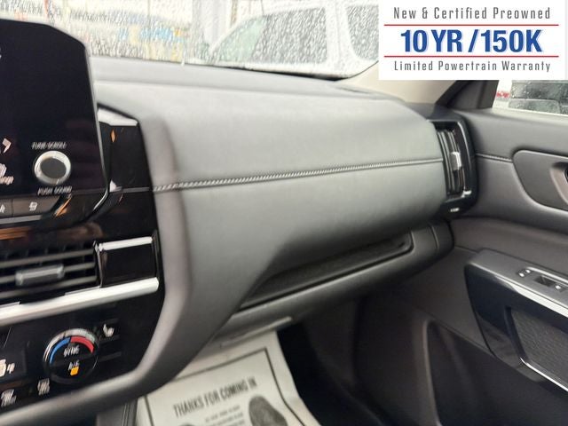 2025 Nissan Pathfinder SV 4WD