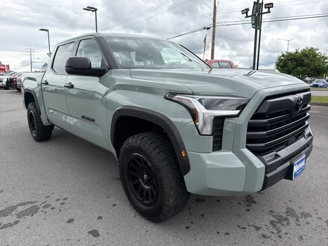2025 Toyota Tundra 4WD SR5