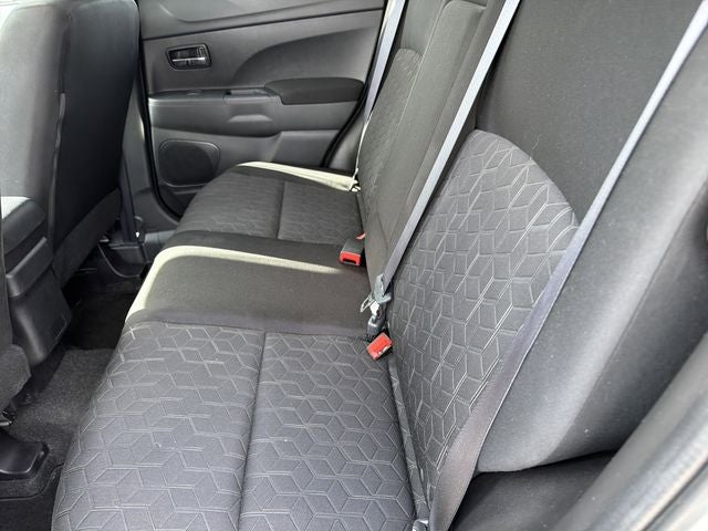 2025 Mitsubishi Outlander Sport 2.0 ES