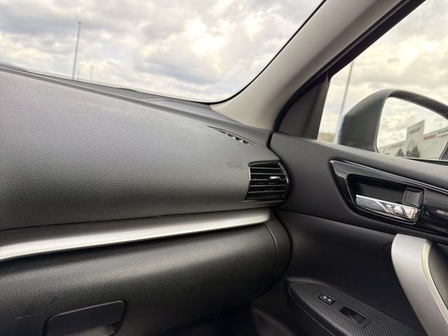 2023 Mitsubishi Eclipse Cross SE