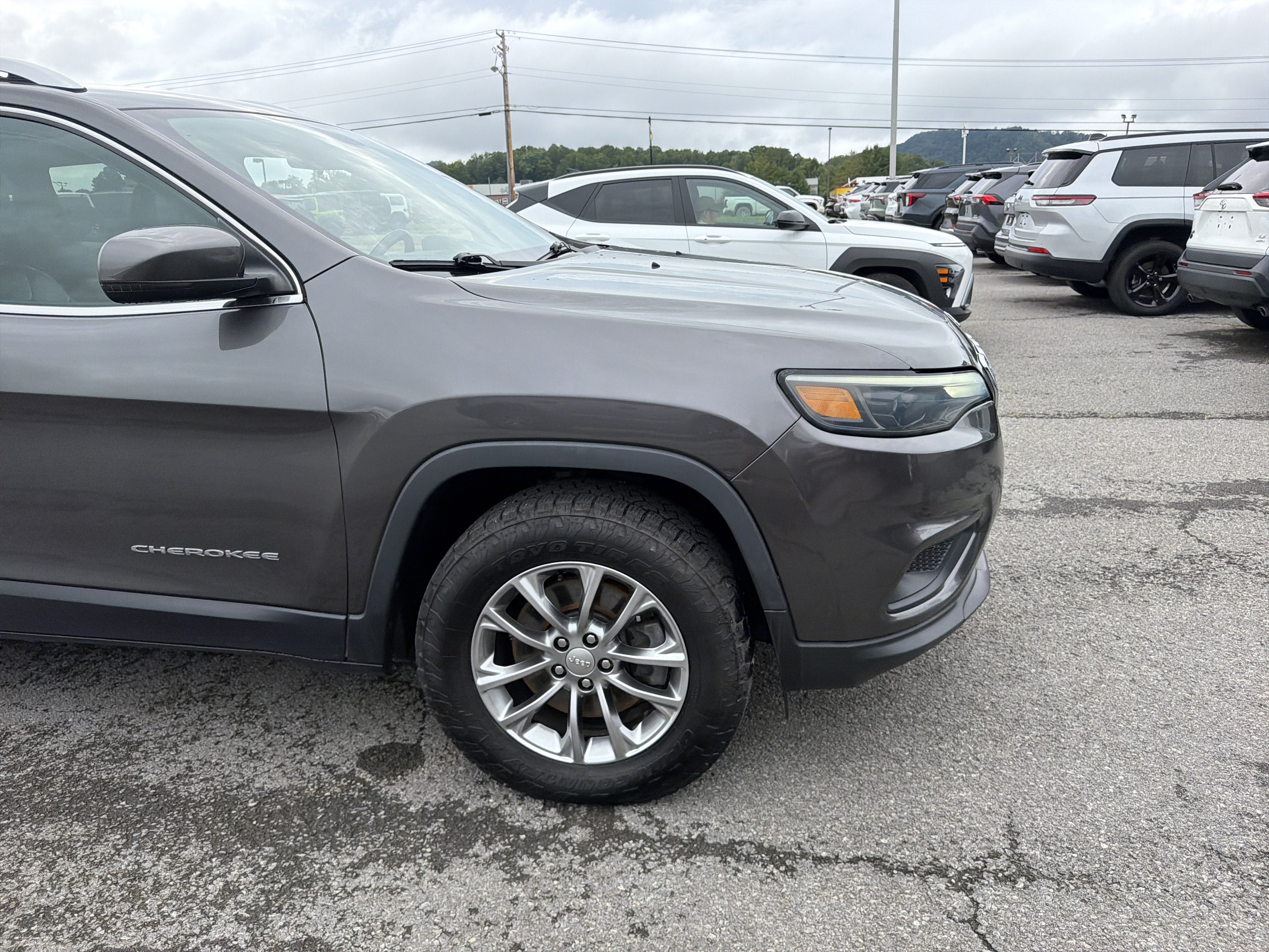 Used 2019 Jeep Cherokee Latitude Plus with VIN 1C4PJMLB1KD355304 for sale in Summersville, WV